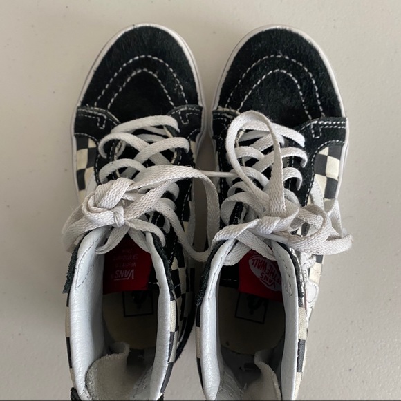 Vans x Disney Mickey Mouse Sk8 Hi Checkered - Picture 9 of 10